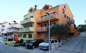 Sunrise Apartments 2